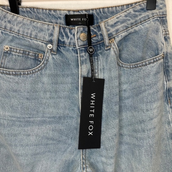 White Fox Come Through Flare Mid Rise Jeans size Small - Picture 3 of 10
